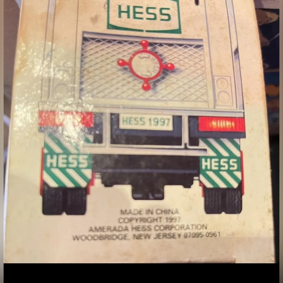 1997 HESS TOY TRUCK AND RACERS NEW IN BOX LIGHTS AND SOUNDS Vintage Exclusive - Picture 10 of 12